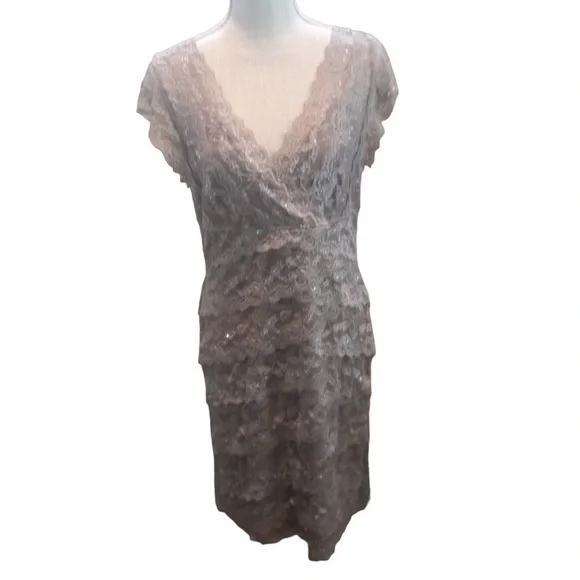 Blu Sage Taupe Lace Overlay Floral Sleeveless Double V Midi Slip Dress Sz 14P - Picture 1 of 8